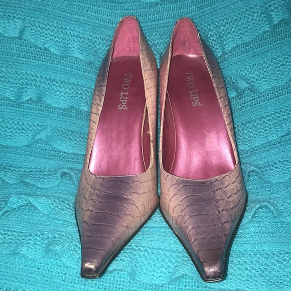 👠 Two Lips Pink Faux Snake Skin Heels D10 - Picture 2 of 3
